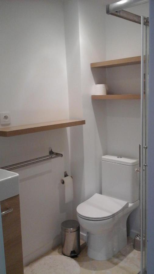 Kira Hotel Uzès Екстериор снимка